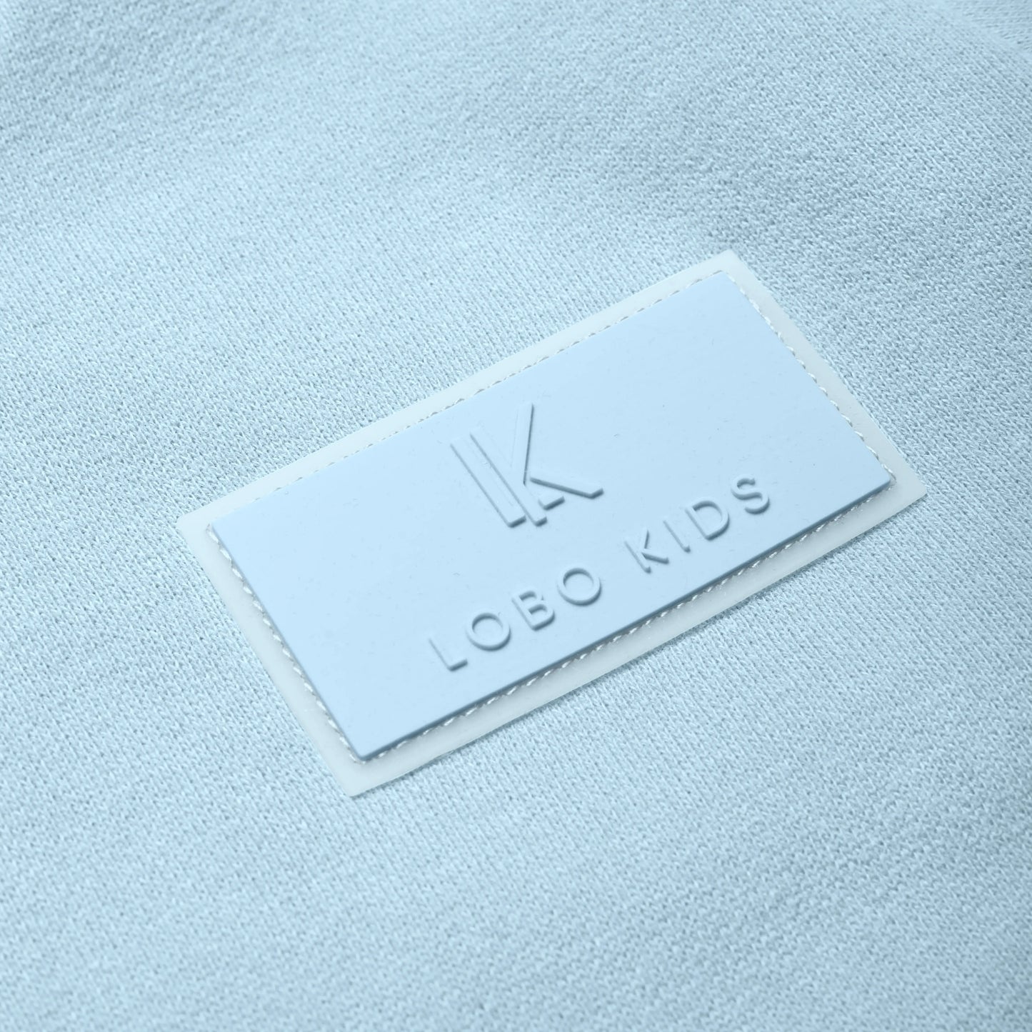 Boys' sweatshirt with signature patch